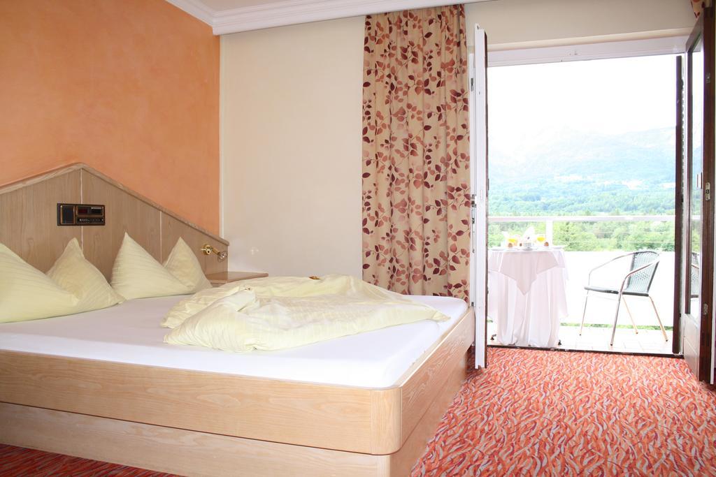 Vitalhotel Sonnblick Villach Quarto foto