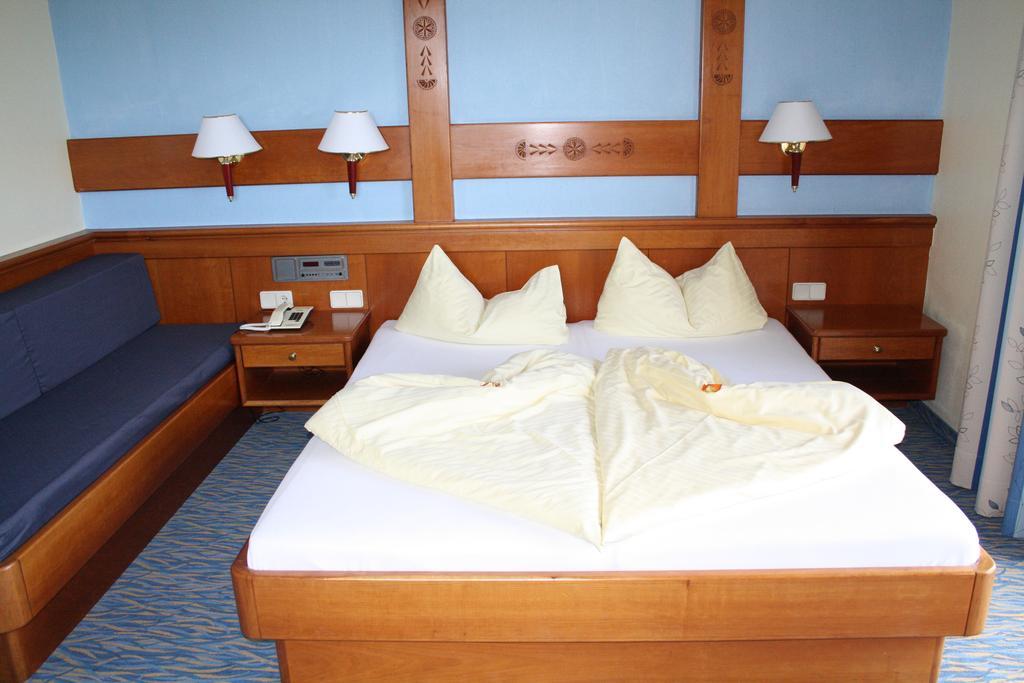Vitalhotel Sonnblick Villach Quarto foto